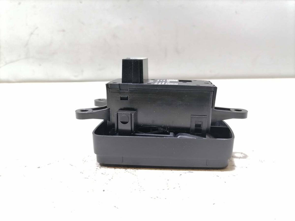 BMW 2er Active Tourer F45 original Schalter Parkbremse Handbremse Bj.2018